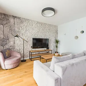 Nadmorskie Spectrum,blisko Plaży Z Widokiem Na Morze Gdańsk