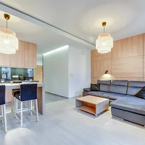 https://rent-a-flat-beach-apartments-wypoczynkowa-st.gdanskhotel.org